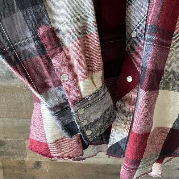 Wrangler plaid medium-weight flannel size 17-34 vintage - Picture 8 of 8